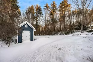 34 Hitching Post Ln, Bedford, NH 03110 - Photo 33