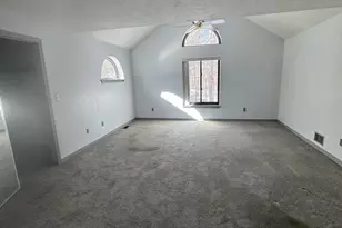 5 Sycamore Ct, Atkinson, NH 03811 - Photo 7