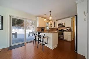 30A Ledgewood Dr, Goffstown, NH 03045 - Photo 5