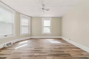 344 Maple St, Manchester, NH 03103 - Photo 23