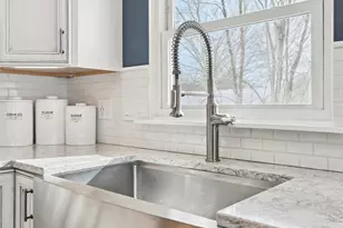 166 Holman St, Laconia, NH 03246 - Photo 7