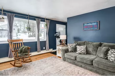 139 Michigan Avenue, Manchester, NH 03104 - Photo 9