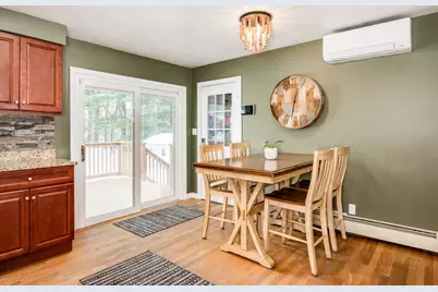 139 Michigan Avenue, Manchester, NH 03104 - Photo 5