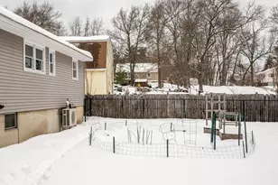 139 Michigan Ave, Manchester, NH 03104 - Photo 43