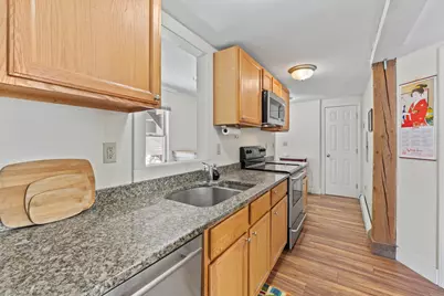 177 Main Street #2, Newmarket, NH 03857 - Photo 5