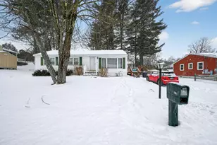 21 Parkhurst Dr, Nashua, NH 03062 - Photo 1