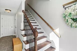 15 Shoal Creek Rd, Hudson, NH 03051 - Photo 3