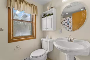 365 Deerfield Rd, Allenstown, NH 03275 - Photo 25