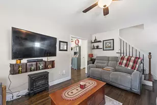 7 Oak St, Allenstown, NH 03275 - Photo 11