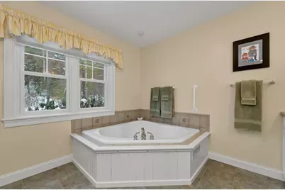 35 Rocky Shore Road, Wolfeboro, NH 03894 - Photo 37