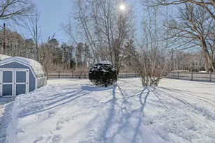 141 Donahue Dr, Manchester, NH 03103 - Photo 25