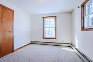 141 Donahue Dr, Manchester, NH 03103 - Photo 15