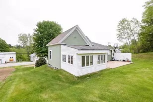 50 Depot St, Belmont, NH 03220 - Photo 5