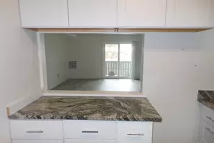 113 Cluff Crossing Rd, Salem, NH 03079 - Photo 9