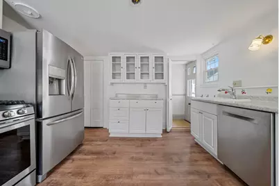 10 Maple Street, Exeter, NH 03833 - Photo 7