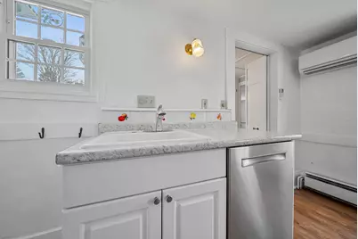 10 Maple Street, Exeter, NH 03833 - Photo 9