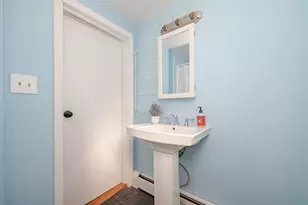 47 Chamberlain St, Rochester, NH 03867 - Photo 21