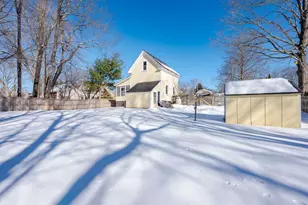 47 Chamberlain St, Rochester, NH 03867 - Photo 39