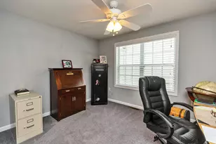 57 Baldwin St, Nashua, NH 03064 - Photo 25