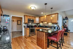 57 Baldwin St, Nashua, NH 03064 - Photo 7