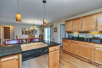 57 Baldwin Street, Nashua, NH 03064 - Photo 5