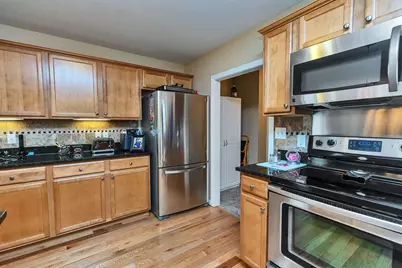 57 Baldwin Street, Nashua, NH 03064 - Photo 7