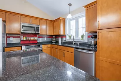 285 Cochran Hill Road, New Boston, NH 03070 - Photo 5