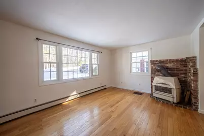 31 Tami Lane, Epping, NH 03042 - Photo 5