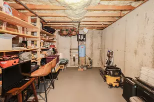 13 Van Ger Dr, Bow, NH 03304 - Photo 37