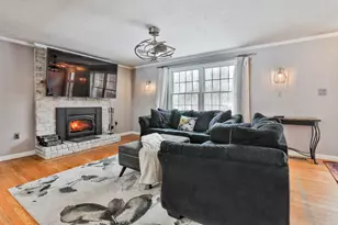 37 Jane Dr, Candia, NH 03034 - Photo 7