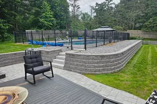 37 Jane Dr, Candia, NH 03034 - Photo 3