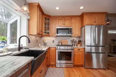 271 Pond View Drive, Hampstead, NH 03826 - Photo 19