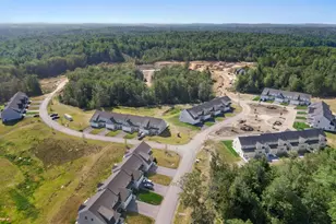 65 Driftwood Cir, Sandown, NH 03873 - Photo 49