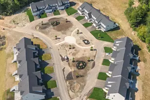 65 Driftwood Cir, Sandown, NH 03873 - Photo 43