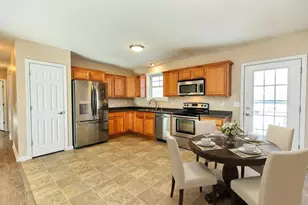 1 W Meadow Ct, Milford, NH 03055 - Photo 7