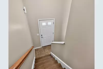 1 West Meadow Court, Milford, NH 03055 - Photo 3