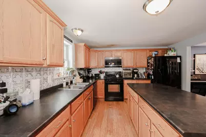 16 Molly Way, Epping, NH 03842 - Photo 5