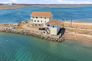 23 River St, Seabrook, NH 03874 - Photo 5