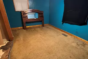 35 Highland Ave, Derry, NH 03038 - Photo 7