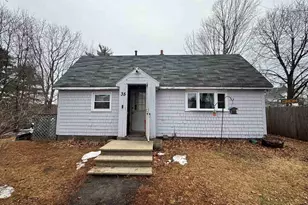 35 Highland Ave, Derry, NH 03038 - Photo 3