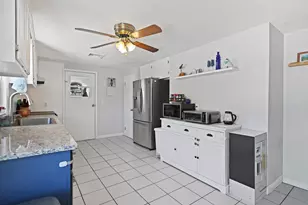 7 Benning St, Salem, NH 03079 - Photo 11