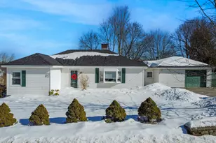 7 Benning St, Salem, NH 03079 - Photo 1