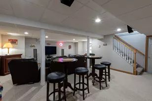 10 Lund Dr, Hudson, NH 03051 - Photo 33