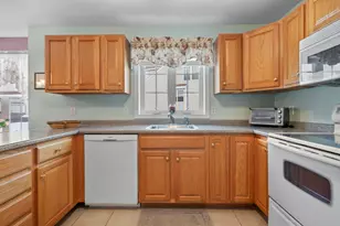 51 Brookview Rd, Windham, NH 03087 - Photo 9