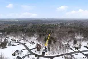 47 Drew Woods Dr, Derry, NH 03038 - Photo 43