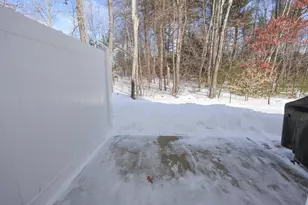 11 Rockingham Rd, Auburn, NH 03032 - Photo 37