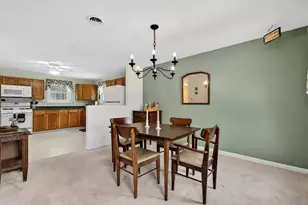 41 Golden Gate Dr, Hooksett, NH 03106 - Photo 13