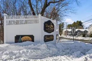 230 Eastern Ave, Manchester, NH 03104 - Photo 19