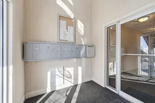 230 Eastern Ave, Manchester, NH 03104 - Photo 17