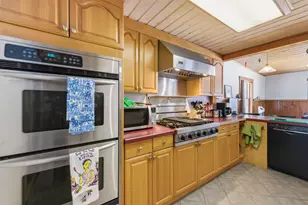 372 Owl St, Campton, NH 03223 - Photo 35